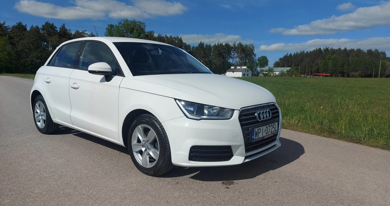 Audi A1 cena 41000 przebieg: 141000, rok produkcji 2015 z Garwolin małe 56